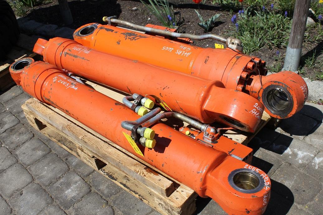 Atlas 2005 - Hydraulic cylinder for Construction machinery: picture 1 Atlas 2005 - Hydraulic cylinder for Construction machinery: picture 1
