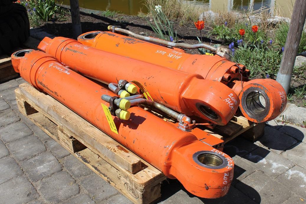 Atlas 2005 - Hydraulic cylinder for Construction machinery: picture 5 Atlas 2005 - Hydraulic cylinder for Construction machinery: picture 5