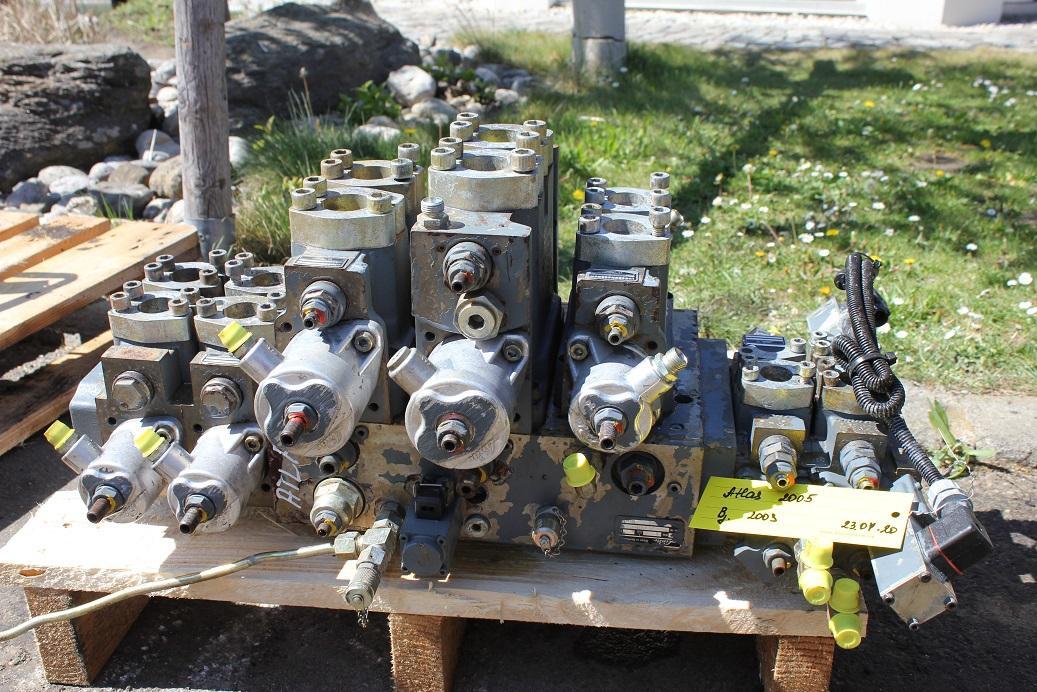 Atlas 2005 M - Hydraulic valve for Construction machinery: picture 4 Atlas 2005 M - Hydraulic valve for Construction machinery: picture 4