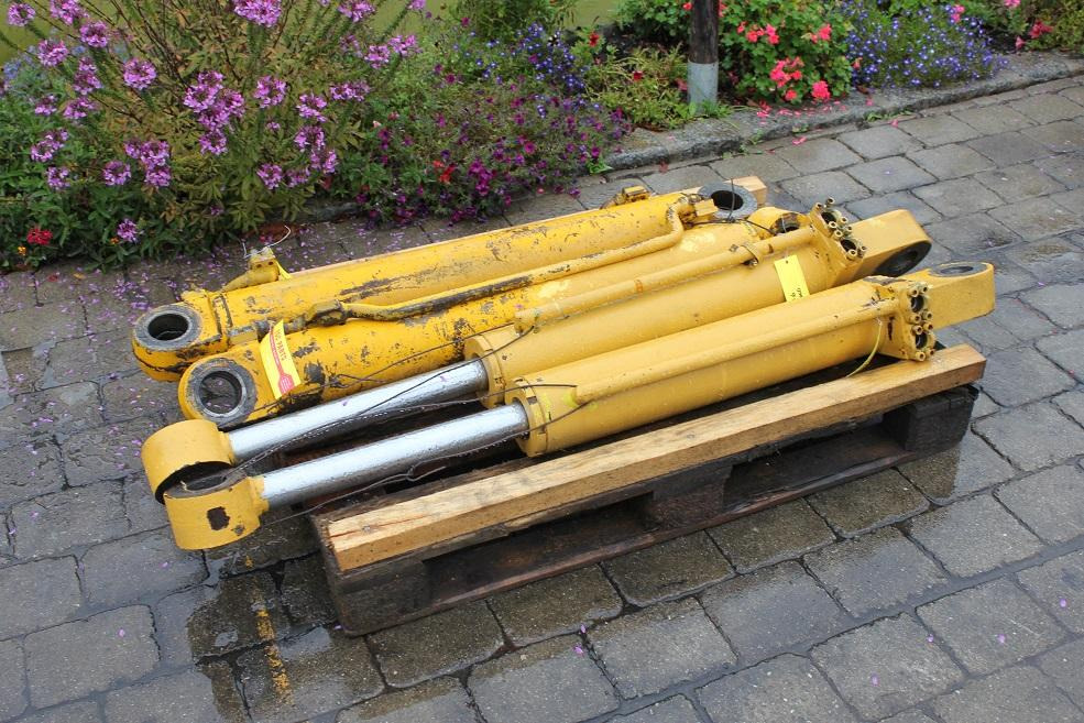 Hydraulic cylinder for Construction machinery Hanomag D 400: picture 6