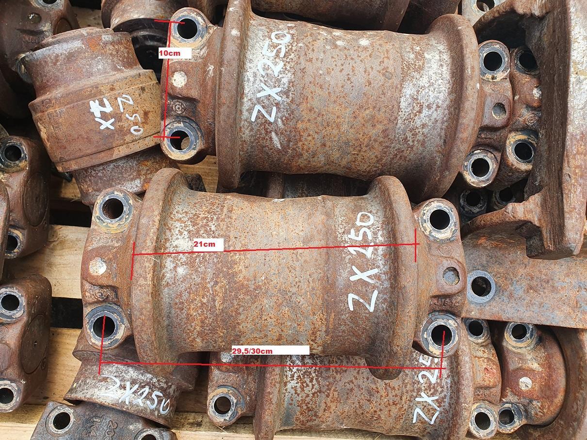 Hitachi ZX 250 LC N 3 - Track roller for Crawler excavator: picture 2 Hitachi ZX 250 LC N 3 - Track roller for Crawler excavator: picture 2