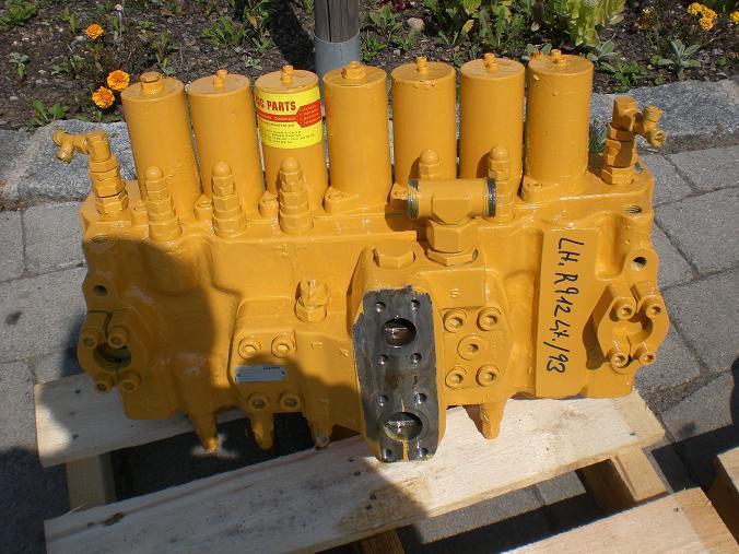 Liebherr A 902 Litronik - Hydraulic valve for Construction machinery: picture 5 Liebherr A 902 Litronik - Hydraulic valve for Construction machinery: picture 5