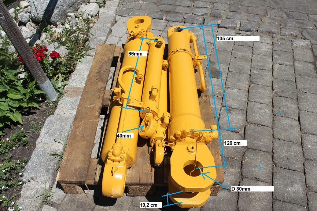 Liebherr L 544 - Hydraulic cylinder for Construction machinery: picture 4 Liebherr L 544 - Hydraulic cylinder for Construction machinery: picture 4