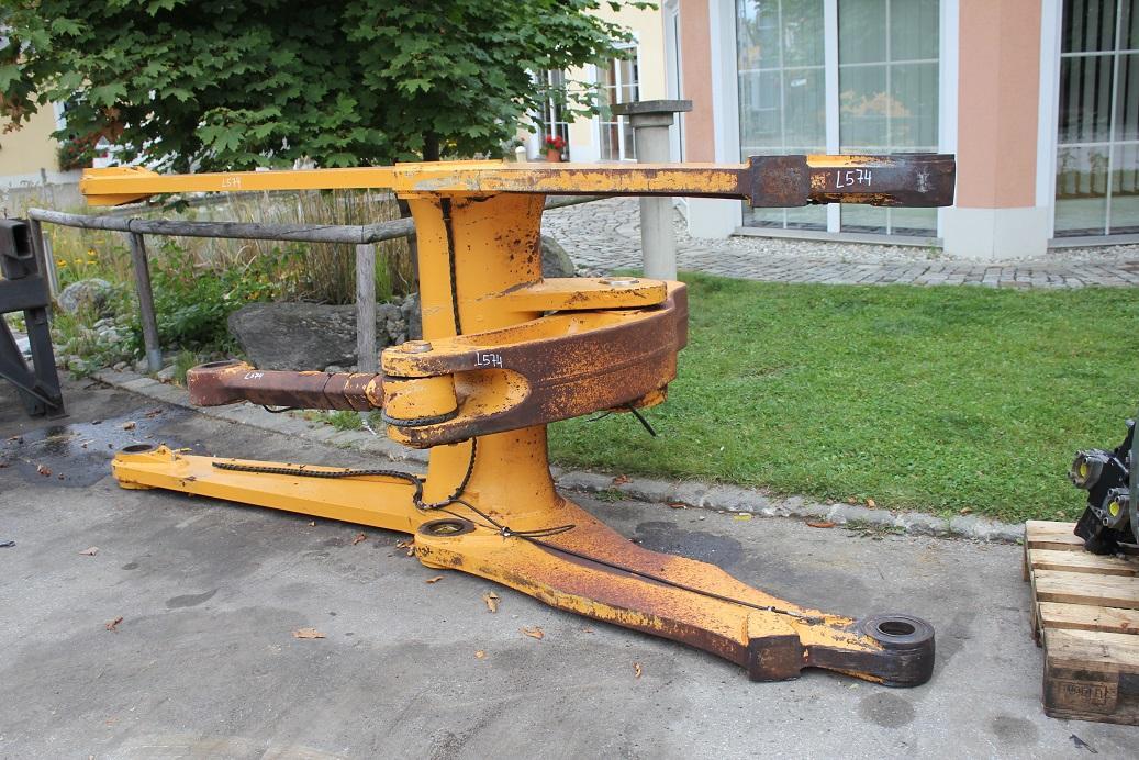 Liebherr L 574 - Boom for Wheel loader: picture 1 Liebherr L 574 - Boom for Wheel loader: picture 1