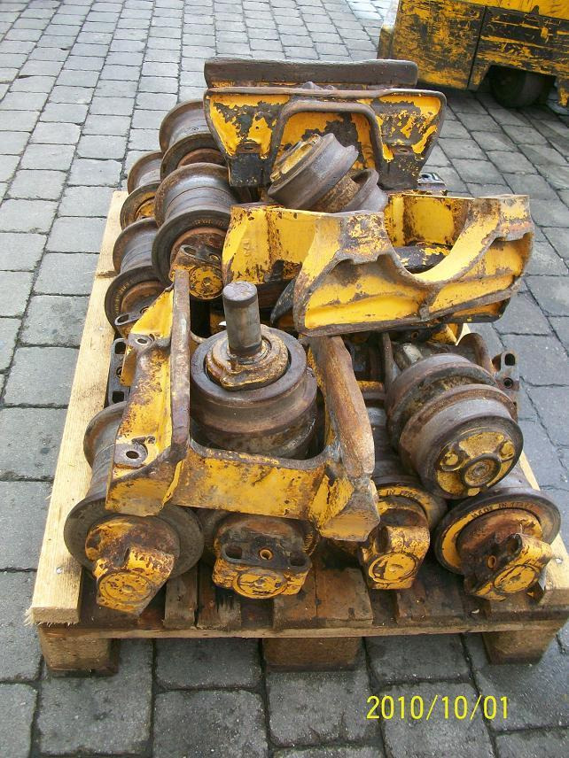 Liebherr R 902 Lit. - Track roller for Construction machinery: picture 5 Liebherr R 902 Lit. - Track roller for Construction machinery: picture 5