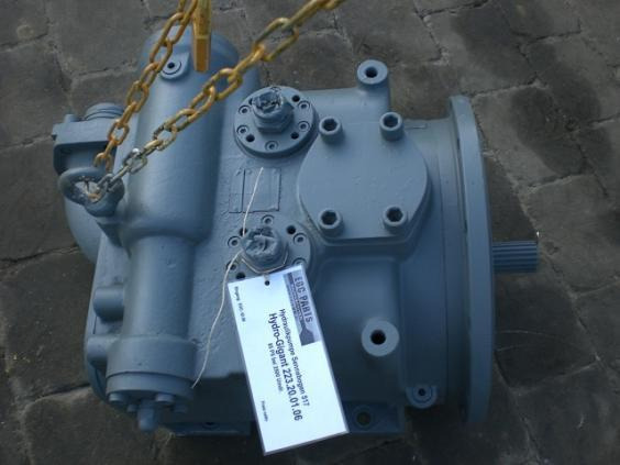 Sennebogen 517 - Hydraulics for Construction machinery: picture 1 Sennebogen 517 - Hydraulics for Construction machinery: picture 1