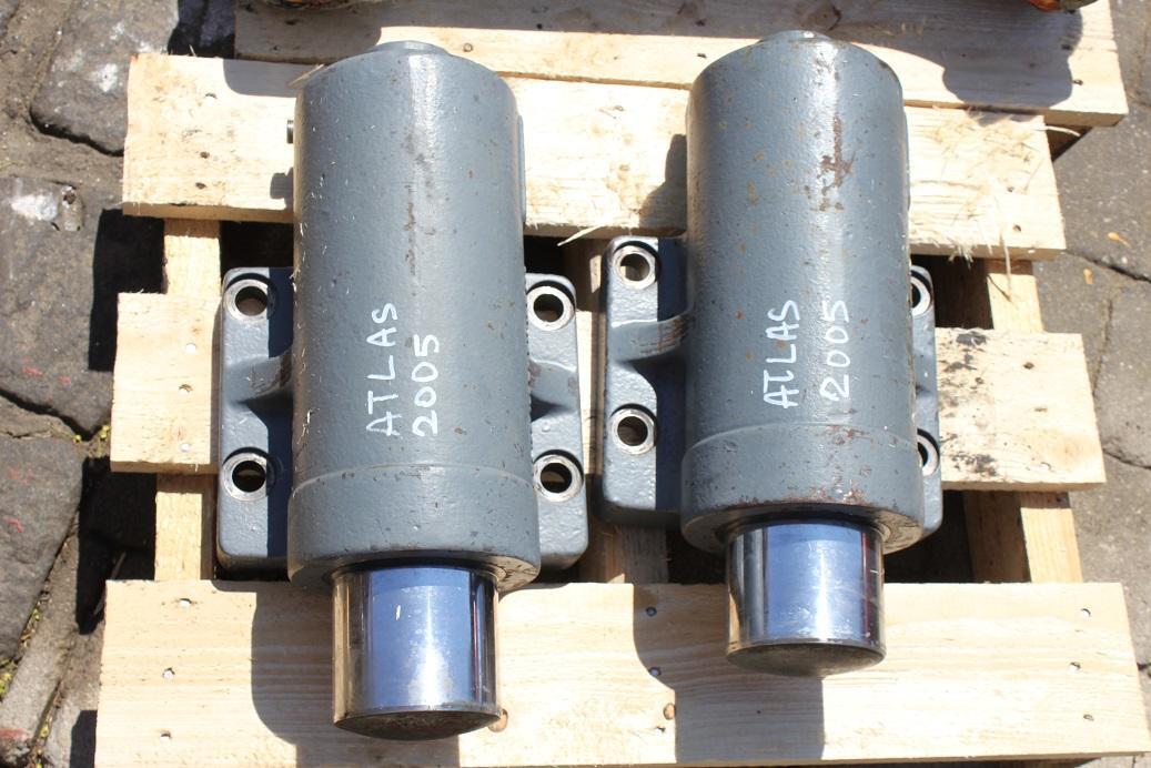 Atlas 2005 - Spare parts for Excavator: picture 1 Atlas 2005 - Spare parts for Excavator: picture 1