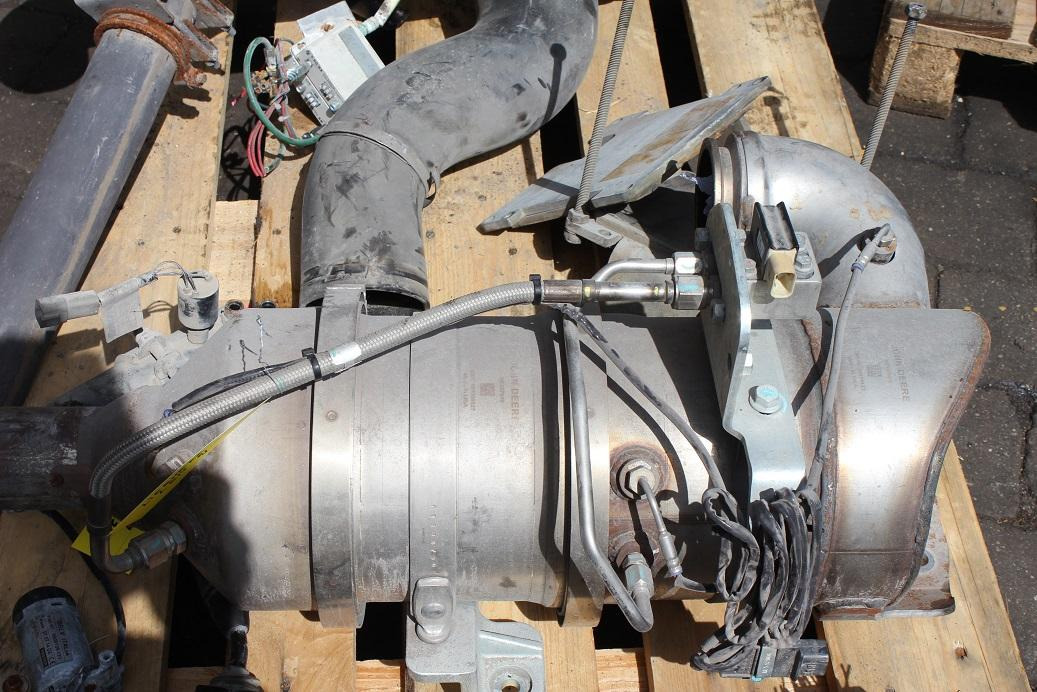 Liebherr L 514 - Spare parts for Wheel loader: picture 2 Liebherr L 514 - Spare parts for Wheel loader: picture 2