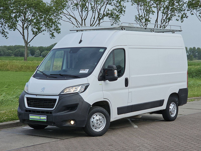Peugeot Boxer 2.2 L2H2 Imperiaal Navi - Panel van: picture 2 Peugeot Boxer 2.2 L2H2 Imperiaal Navi - Panel van: picture 2
