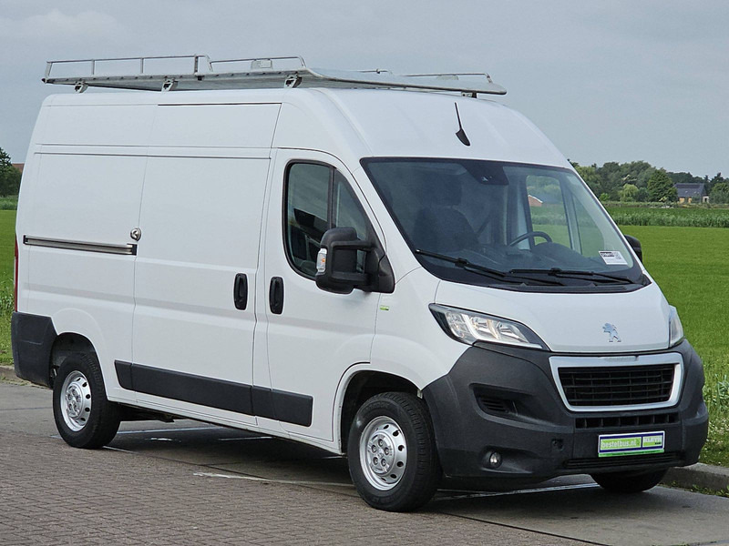 Peugeot Boxer 2.2 L2H2 Imperiaal Navi - Panel van: picture 4 Peugeot Boxer 2.2 L2H2 Imperiaal Navi - Panel van: picture 4