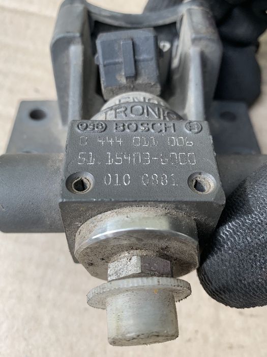 Bosch Moduł, zawór dozujący, wtrysk mocznika adblue 0444011006 - Exhaust system for Truck: picture 2 Bosch Moduł, zawór dozujący, wtrysk mocznika adblue 0444011006 - Exhaust system for Truck: picture 2