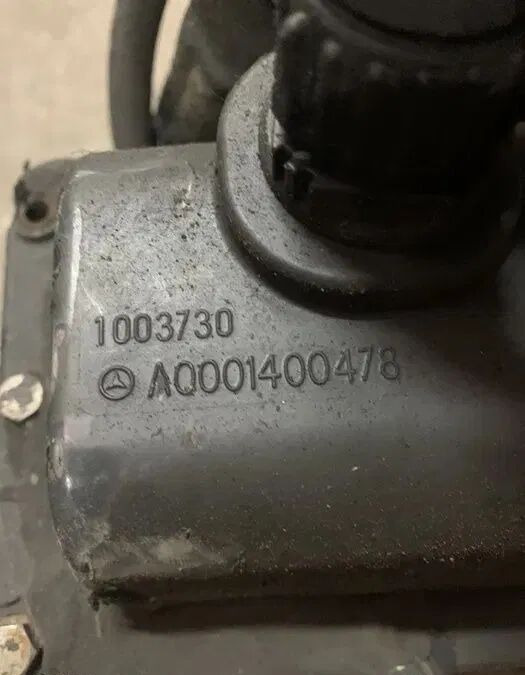 Mercedes-Benz Mercedes Actros MP3 Euro 5 A0001400478 Mercedes-Benz Mercedes Actros MP3 Euro 5 truck - Exhaust system for Truck: picture 3 Mercedes-Benz Mercedes Actros MP3 Euro 5 A0001400478 Mercedes-Benz Mercedes Actros MP3 Euro 5 truck - Exhaust system for Truck: picture 3