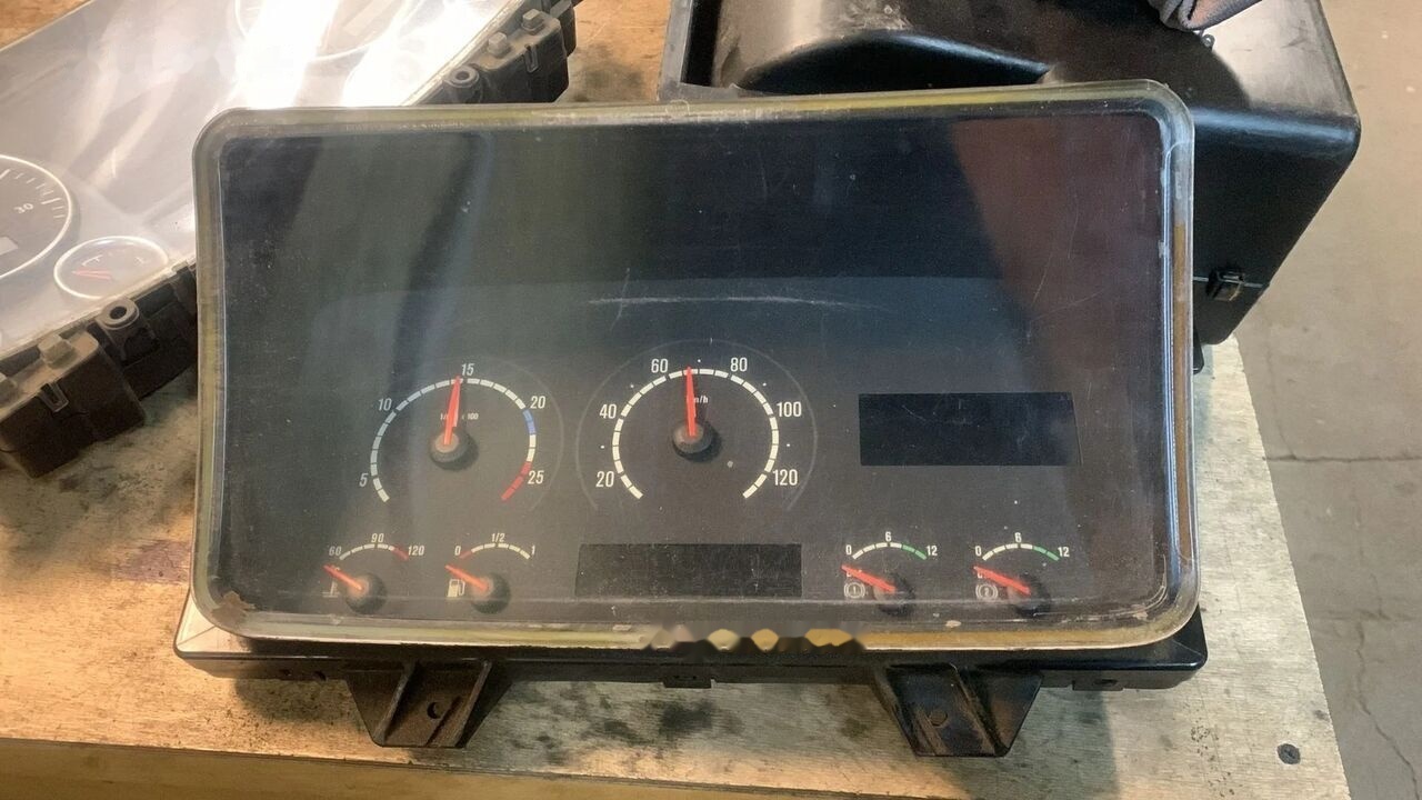 Scania Zegary Liczniki R 1545985 1738065 1544904 1545985 Scania truck - Dashboard for Truck: picture 1 Scania Zegary Liczniki R 1545985 1738065 1544904 1545985 Scania truck - Dashboard for Truck: picture 1