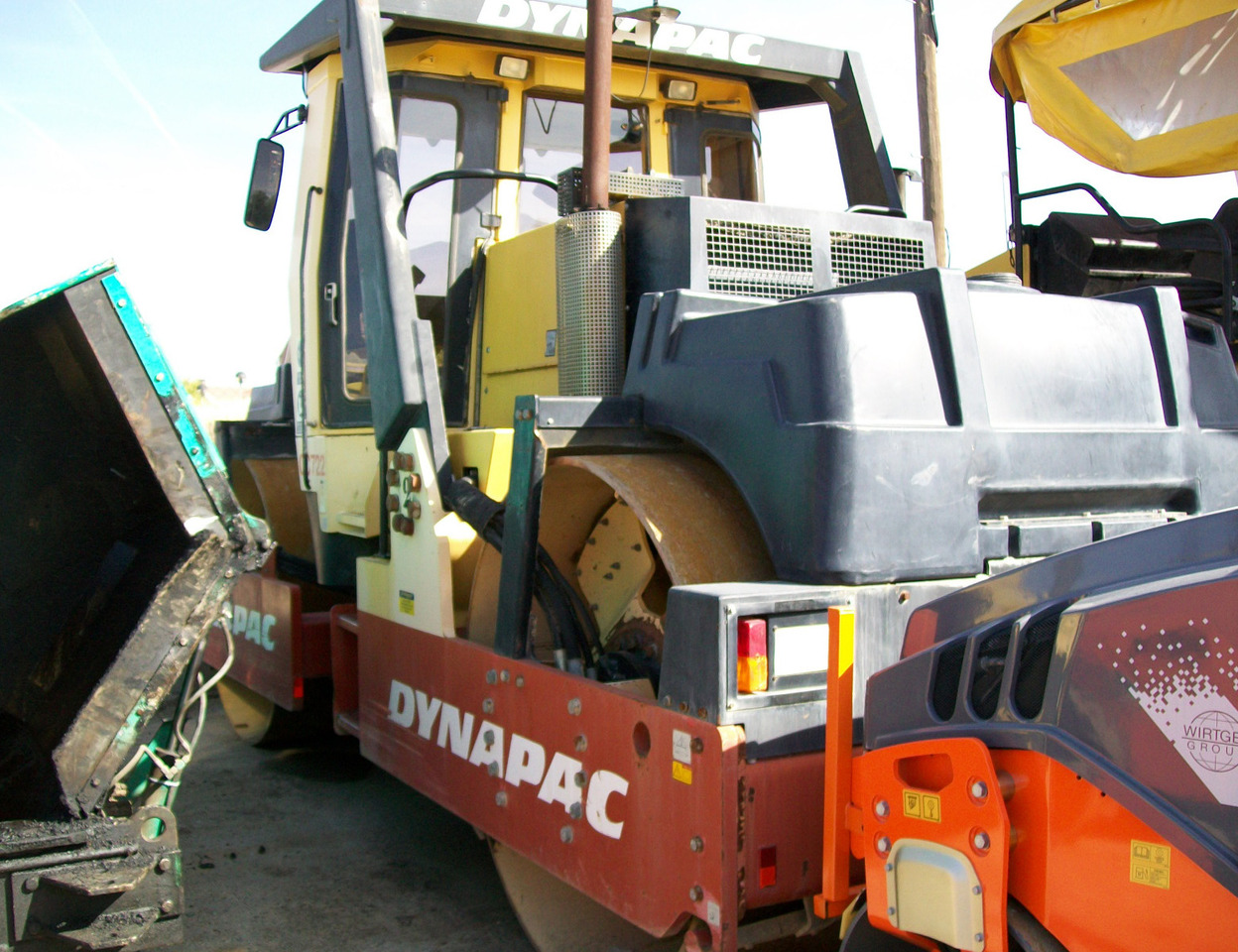 Doble Vibrante Dynapac CC 722 - Road roller: picture 1 Doble Vibrante Dynapac CC 722 - Road roller: picture 1