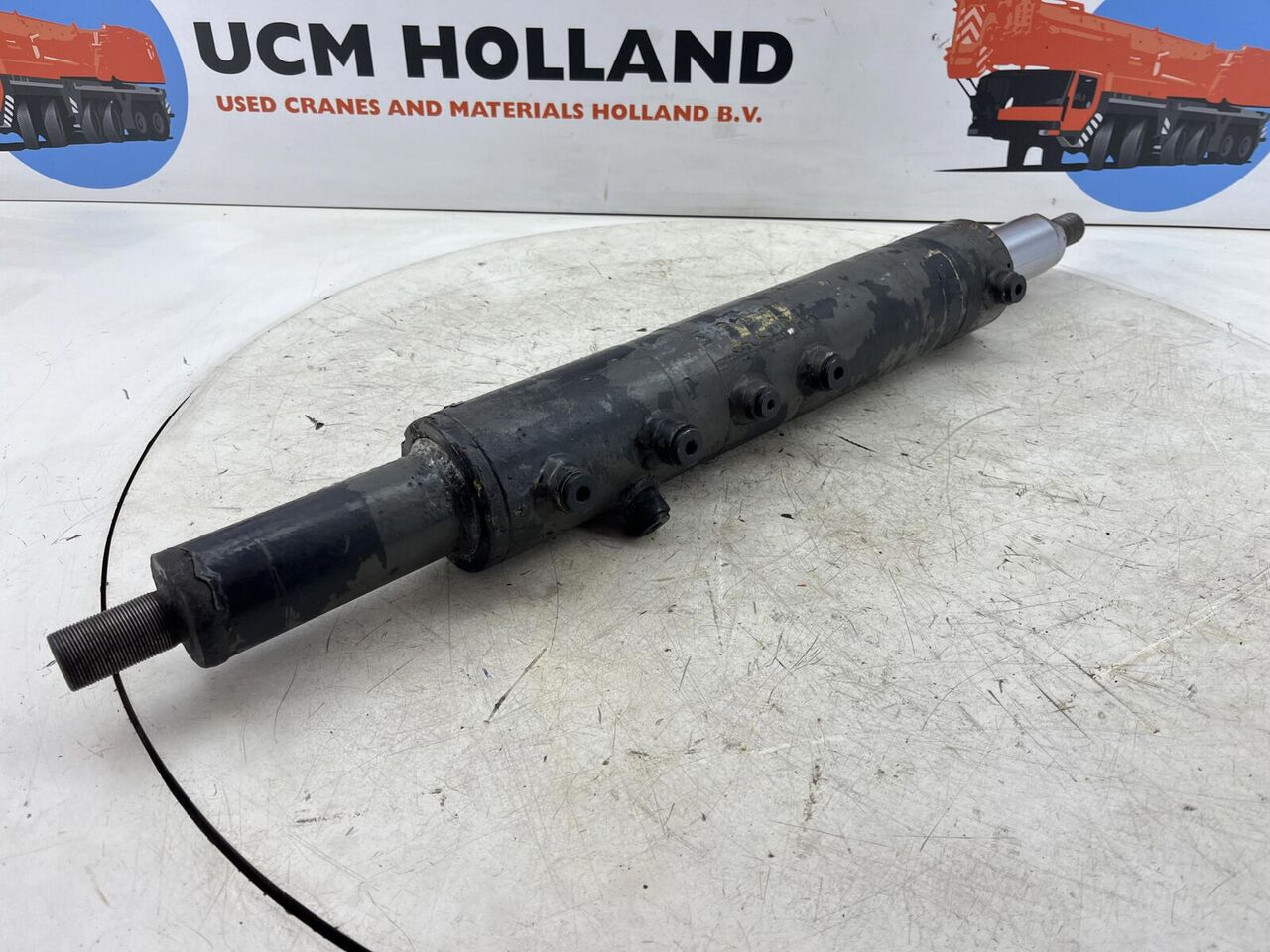 FAUN ATF 60/65 G steering lock cylinder - Hydraulic cylinder for Mobile crane: picture 4 FAUN ATF 60/65 G steering lock cylinder - Hydraulic cylinder for Mobile crane: picture 4