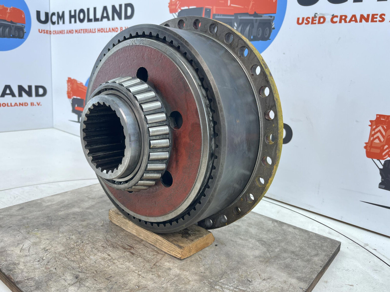 FAUN RTF 30 Planetary gear 15-23-63-36-3pl-H25-24 - Final drive for Mobile crane: picture 3 FAUN RTF 30 Planetary gear 15-23-63-36-3pl-H25-24 - Final drive for Mobile crane: picture 3