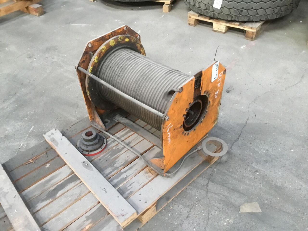 FAUN RTF 30 winch K 075/916539 incompleet - Winch for Mobile crane: picture 2 FAUN RTF 30 winch K 075/916539 incompleet - Winch for Mobile crane: picture 2