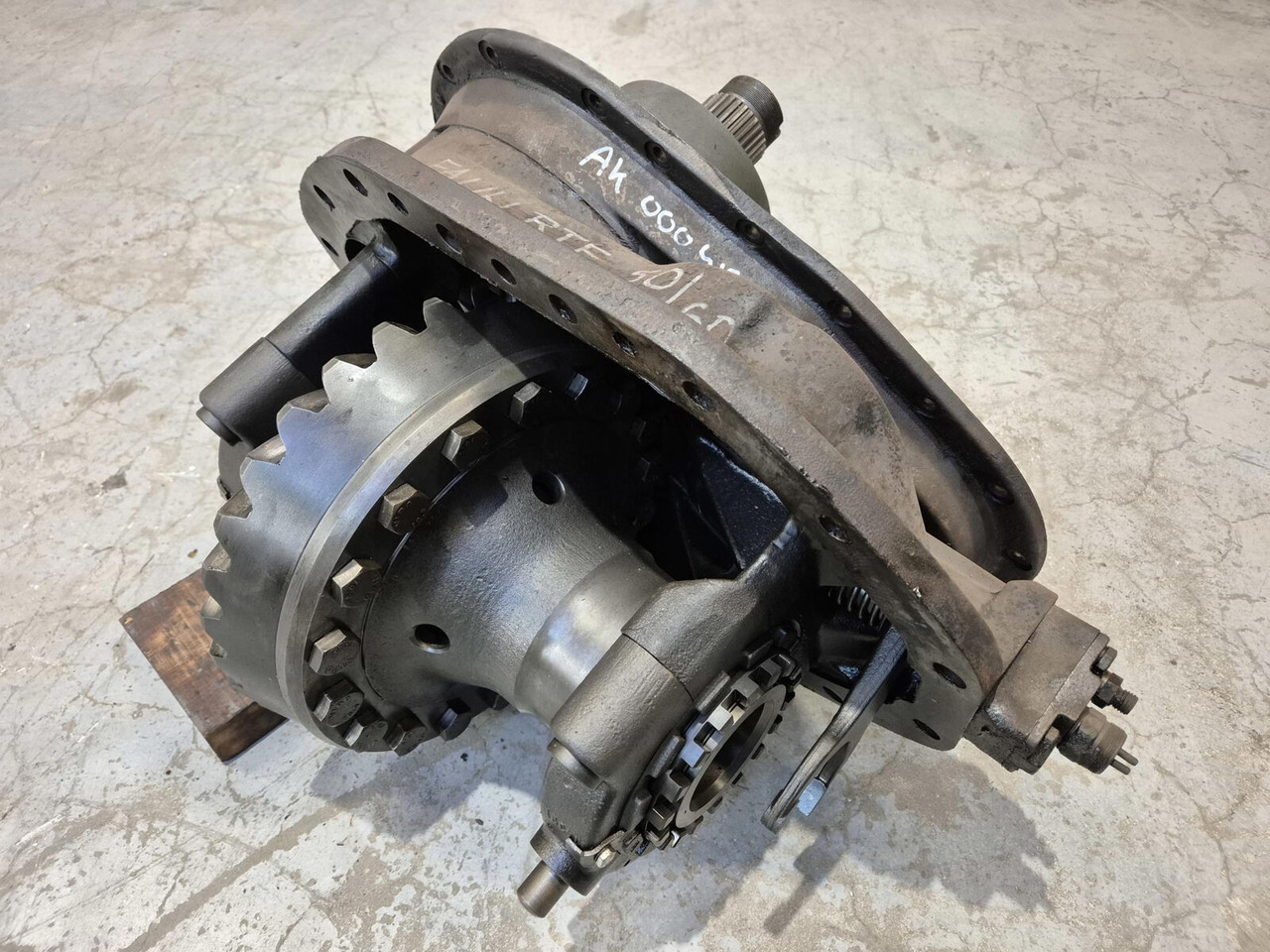FAUN RTF 50/60 mid differential for parts - Differential gear for Mobile crane: picture 2 FAUN RTF 50/60 mid differential for parts - Differential gear for Mobile crane: picture 2
