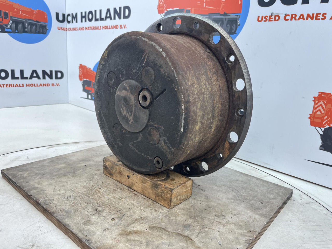 Grove AT 633 planetary gear 22-25-74-38-4pl-H137-46 - Transmission for Mobile crane: picture 2 Grove AT 633 planetary gear 22-25-74-38-4pl-H137-46 - Transmission for Mobile crane: picture 2