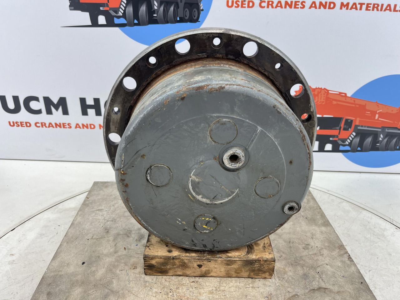 Grove AT 633 planetary gear 22-25-74-38-4pl-H137-46 - Final drive for Mobile crane: picture 1 Grove AT 633 planetary gear 22-25-74-38-4pl-H137-46 - Final drive for Mobile crane: picture 1