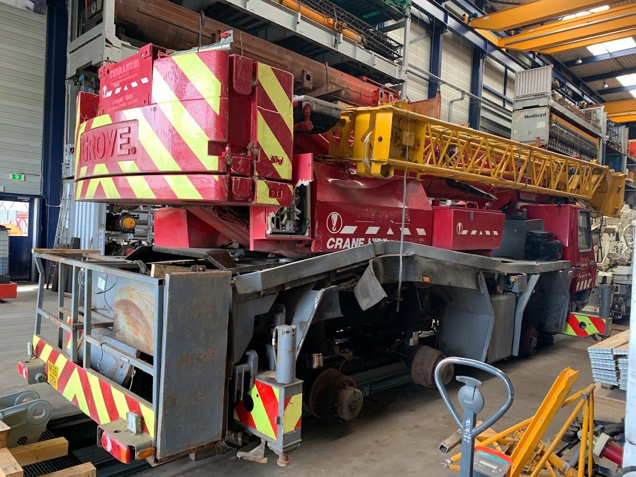 Grove GMK 3055 - Mobile crane: picture 4 Grove GMK 3055 - Mobile crane: picture 4