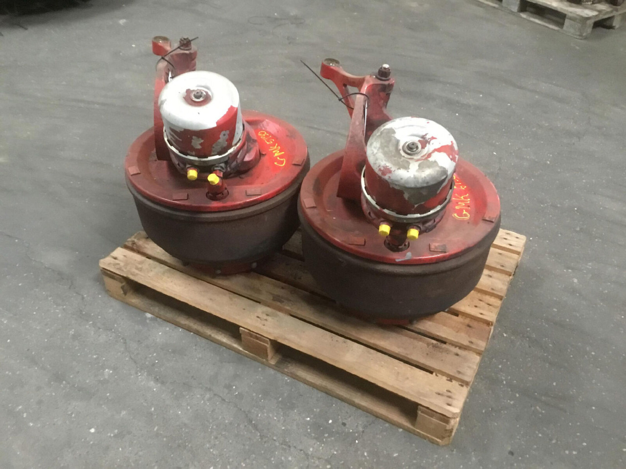 Grove GMK 5130-1 axle house - Axle and parts for Mobile crane: picture 2 Grove GMK 5130-1 axle house - Axle and parts for Mobile crane: picture 2