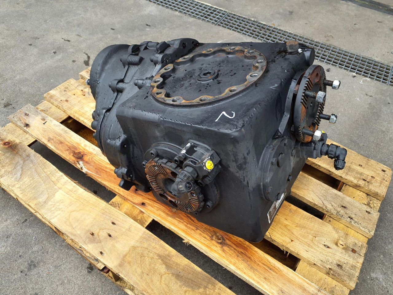 Grove GMK 6400 diff box axle2 - Differential gear for Mobile crane: picture 2 Grove GMK 6400 diff box axle2 - Differential gear for Mobile crane: picture 2