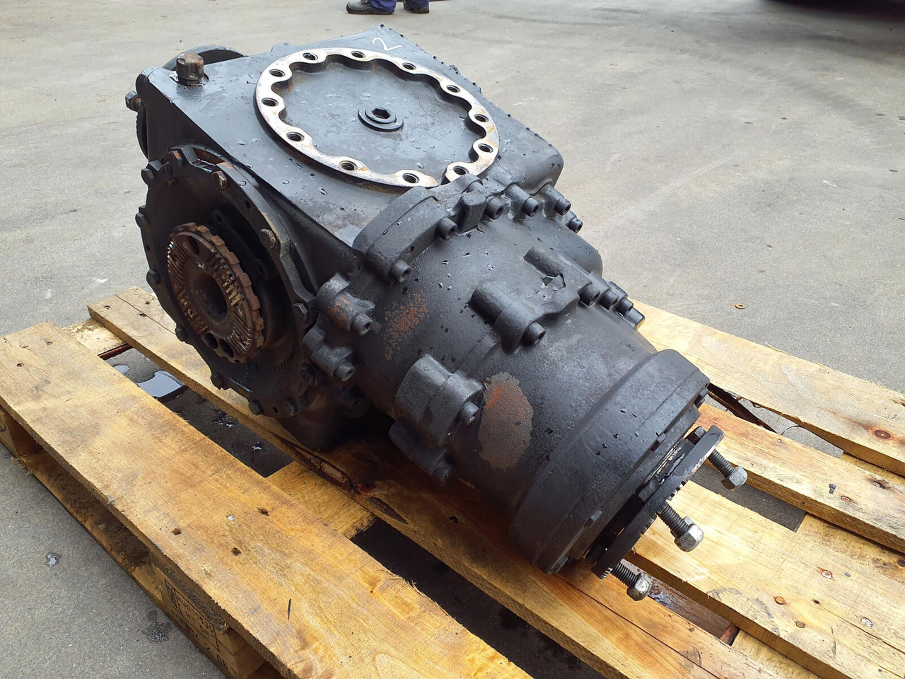 Grove GMK 6400 diff box axle2 - Differential gear for Mobile crane: picture 5 Grove GMK 6400 diff box axle2 - Differential gear for Mobile crane: picture 5