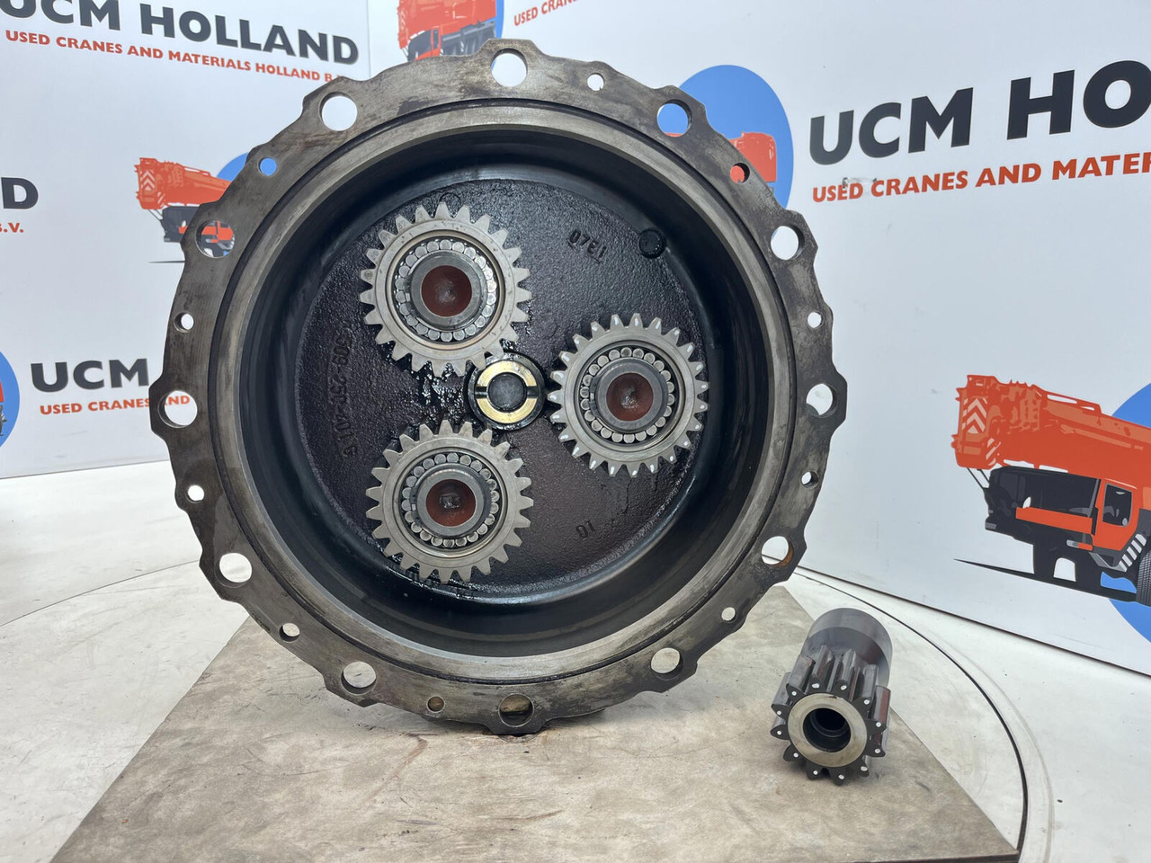 Grove GMK planetary gear 12-23-60-34-3pl-H135-46 - Final drive for Mobile crane: picture 4 Grove GMK planetary gear 12-23-60-34-3pl-H135-46 - Final drive for Mobile crane: picture 4