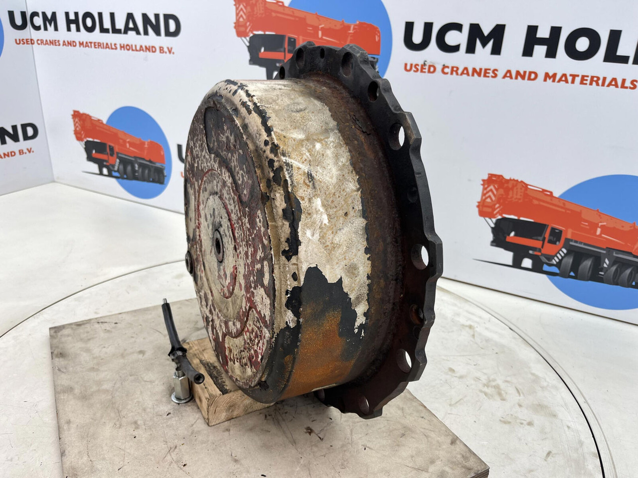 Grove GMK planetary gear 12-23-60-34-3pl-H135-46 - Final drive for Mobile crane: picture 2 Grove GMK planetary gear 12-23-60-34-3pl-H135-46 - Final drive for Mobile crane: picture 2