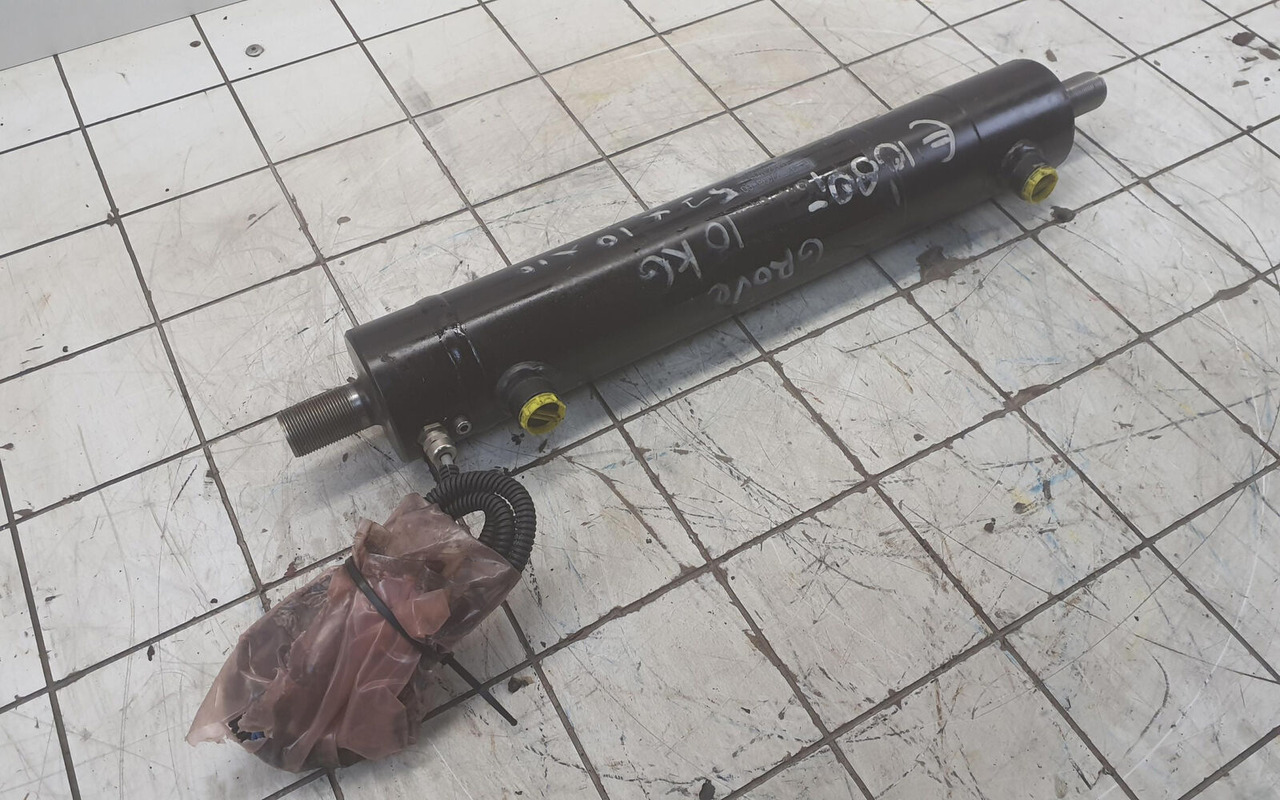 Grove GMK steering cylinder with length sensor - Hydraulic cylinder for Mobile crane: picture 4 Grove GMK steering cylinder with length sensor - Hydraulic cylinder for Mobile crane: picture 4