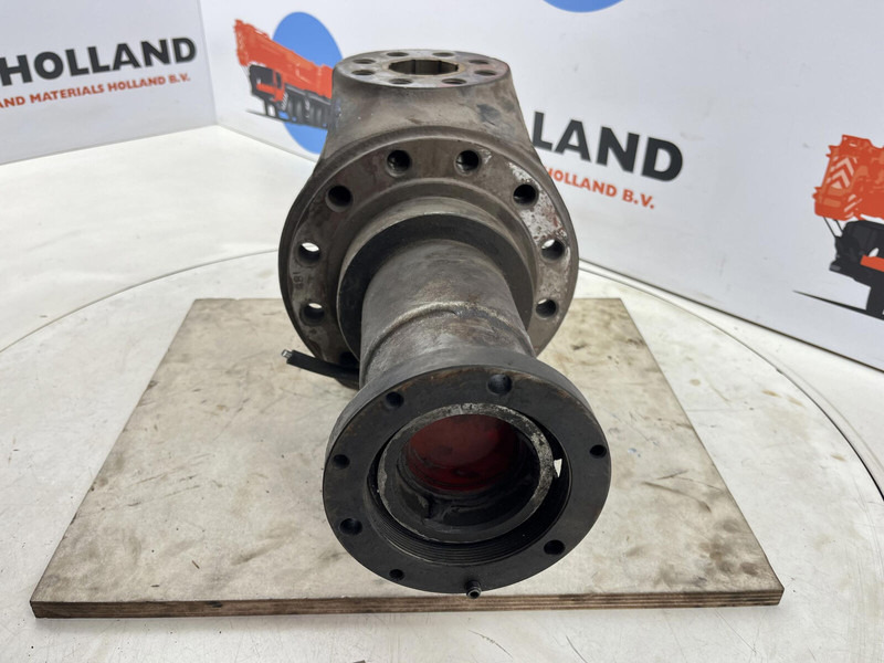 Kessler+CO Kessler steering knuckle 12 holes - Steering knuckle for Crane: picture 2 Kessler+CO Kessler steering knuckle 12 holes - Steering knuckle for Crane: picture 2