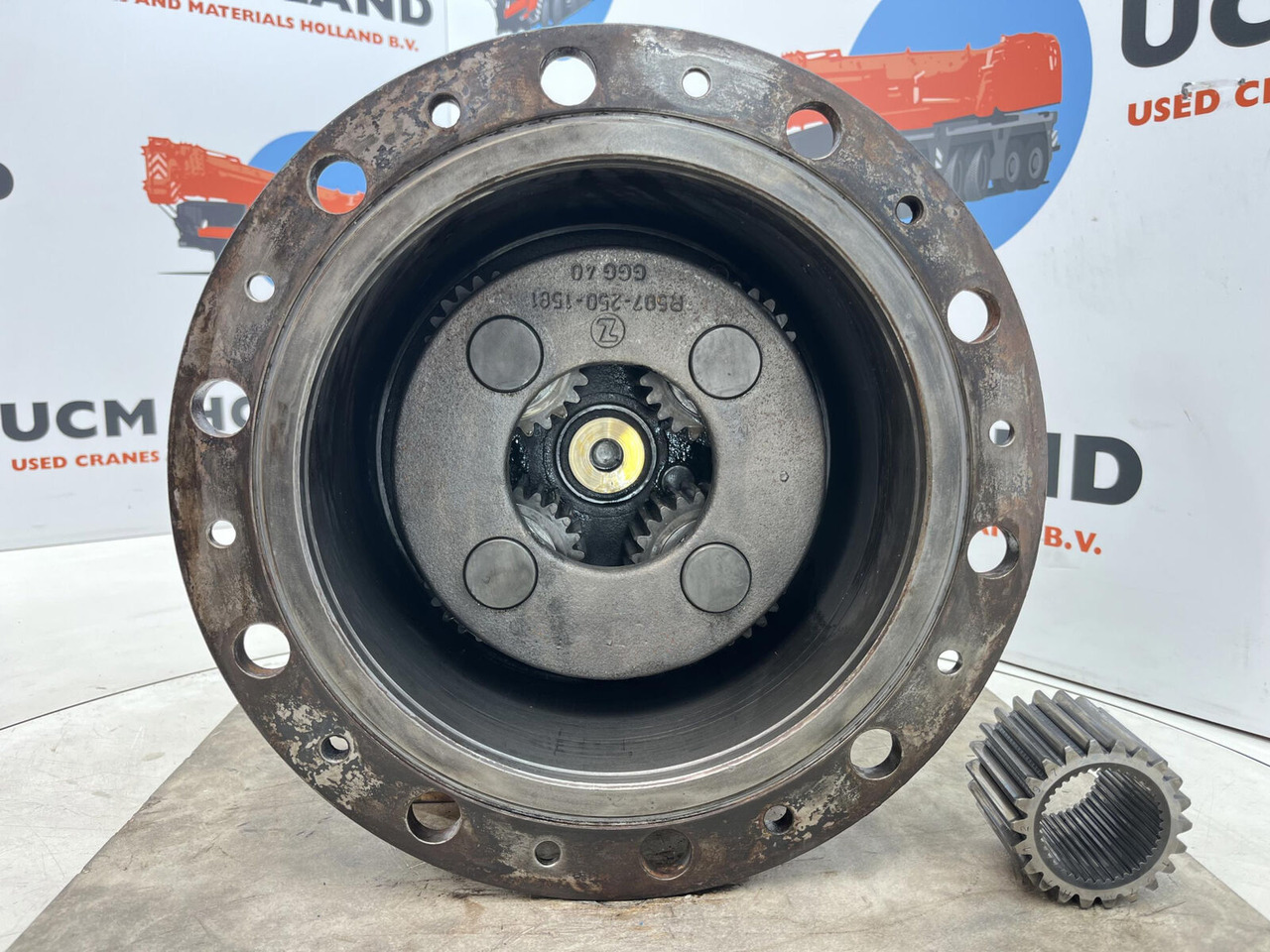 Kessler+Co Kessler planetary gear 22-25-74-40-4pl-H172-46 - Final drive for Crane: picture 4 Kessler+Co Kessler planetary gear 22-25-74-40-4pl-H172-46 - Final drive for Crane: picture 4