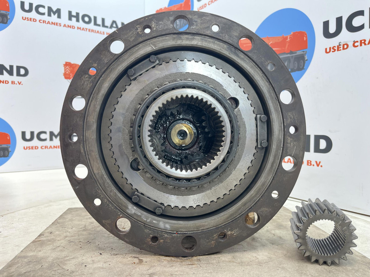Kessler planetary gear 21-21-63-40-4pl-H140-46 - Final drive for Crane: picture 5 Kessler planetary gear 21-21-63-40-4pl-H140-46 - Final drive for Crane: picture 5