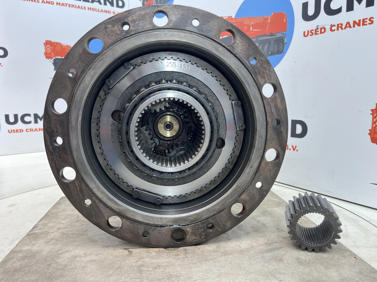Kessler planetary gear 22-25-74-40-4pl-H177-46 - Final drive for Mobile crane: picture 5 Kessler planetary gear 22-25-74-40-4pl-H177-46 - Final drive for Mobile crane: picture 5
