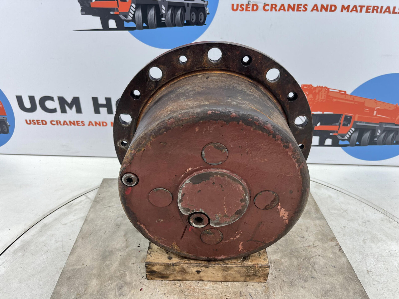 Kessler planetary gear 22-25-74-40-4pl-H177-46 - Final drive for Mobile crane: picture 1 Kessler planetary gear 22-25-74-40-4pl-H177-46 - Final drive for Mobile crane: picture 1