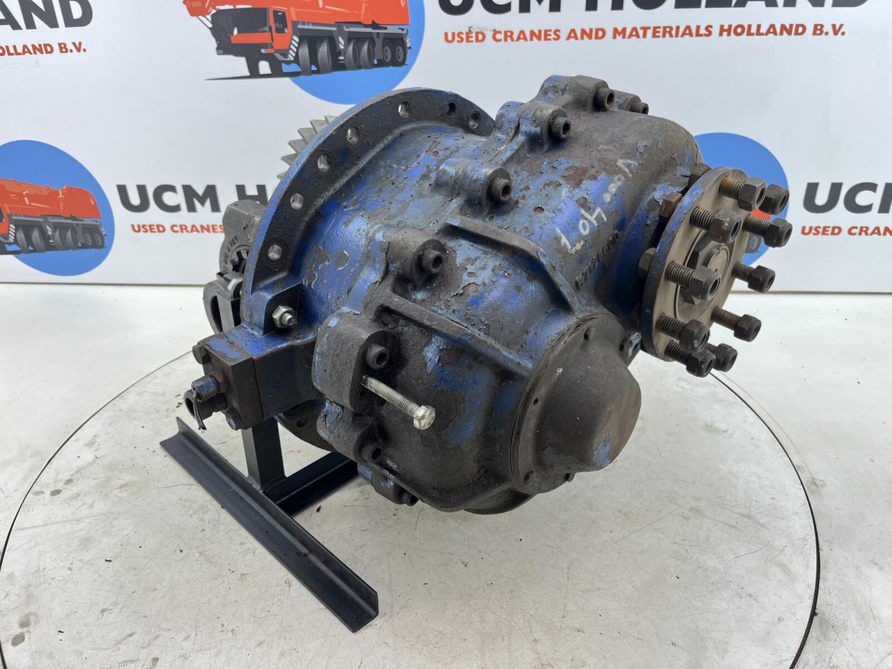 Krupp KMK 5100 Mid differential 13x35 axle 2 - Differential gear for Mobile crane: picture 4 Krupp KMK 5100 Mid differential 13x35 axle 2 - Differential gear for Mobile crane: picture 4