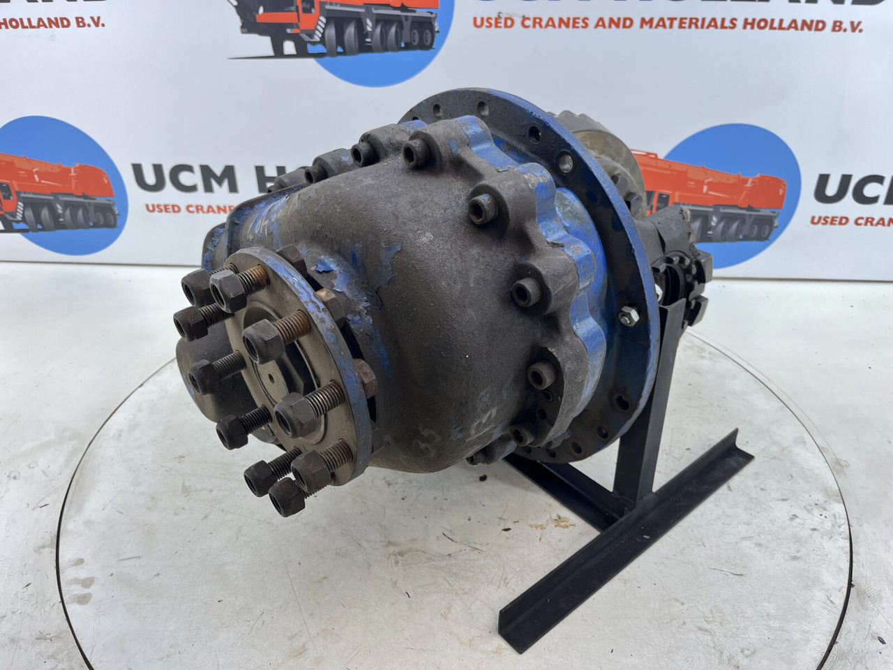 Krupp KMK 5100 Mid differential 13x35 axle 2 - Differential gear for Mobile crane: picture 3 Krupp KMK 5100 Mid differential 13x35 axle 2 - Differential gear for Mobile crane: picture 3