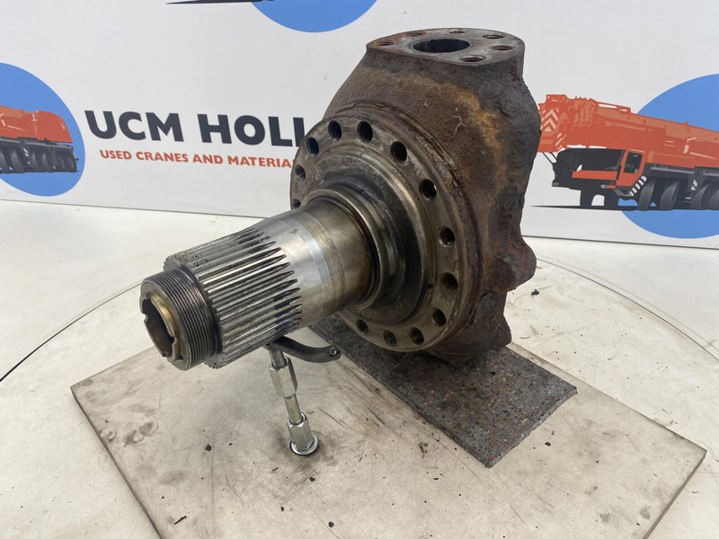 Liebherr LTM 1025 Steering knuckle 16 holes axle 1 - Steering knuckle for Crane: picture 1 Liebherr LTM 1025 Steering knuckle 16 holes axle 1 - Steering knuckle for Crane: picture 1