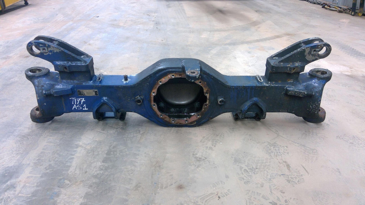 Liebherr LTM 1030-2 axle housing axle 1 - Axle and parts for Mobile crane: picture 1 Liebherr LTM 1030-2 axle housing axle 1 - Axle and parts for Mobile crane: picture 1