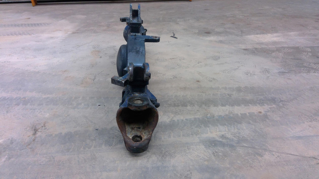 Liebherr LTM 1030-2 axle housing axle 1 - Axle and parts for Mobile crane: picture 5 Liebherr LTM 1030-2 axle housing axle 1 - Axle and parts for Mobile crane: picture 5