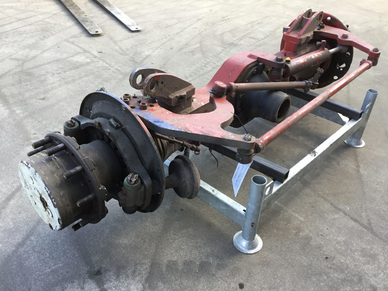 Liebherr LTM 1040-2.1 axle 1 - Axle and parts for Mobile crane: picture 3 Liebherr LTM 1040-2.1 axle 1 - Axle and parts for Mobile crane: picture 3