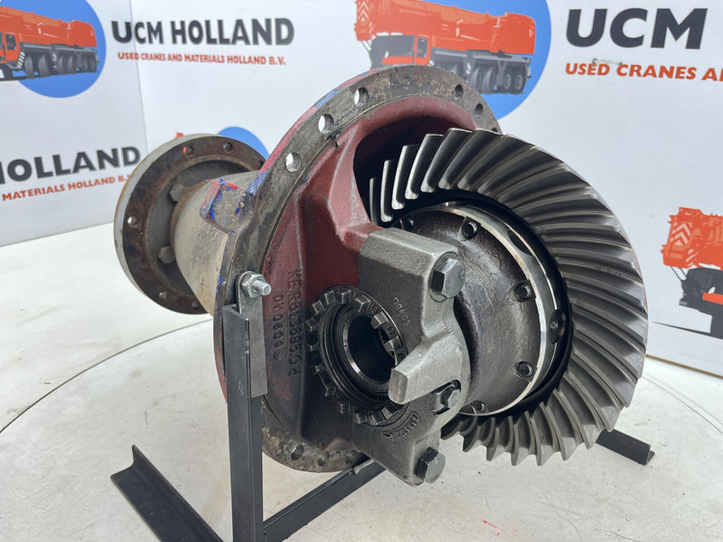 Liebherr LTM 1040-2.1 differential 12x35 axle 2 - Differential gear for Crane: picture 1 Liebherr LTM 1040-2.1 differential 12x35 axle 2 - Differential gear for Crane: picture 1