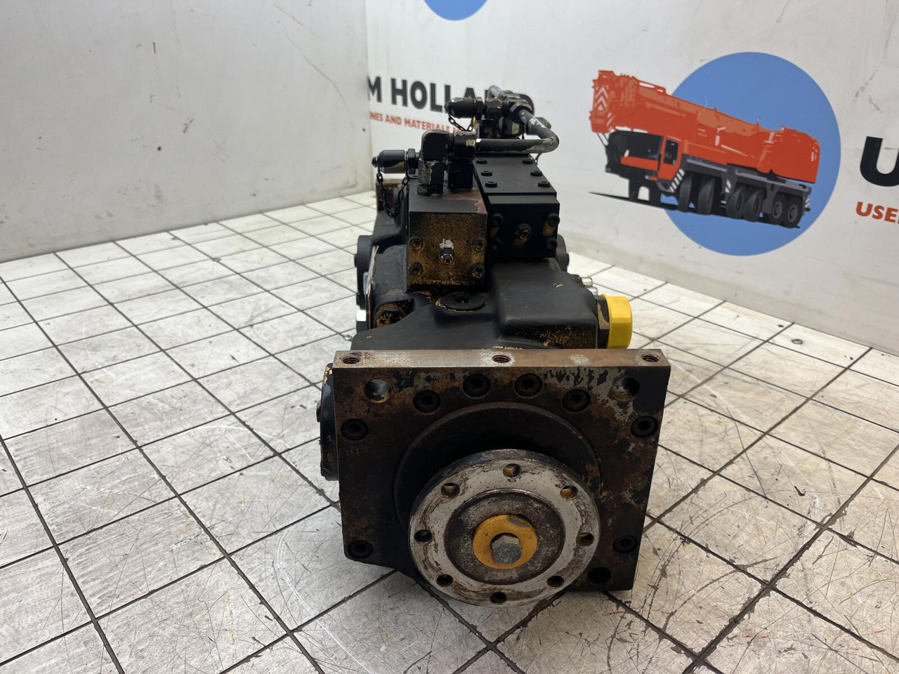 Liebherr LTM 1050 TWO-STAGE PUMP LPV 64 64+64cm³/U - Hydraulic pump for Crane: picture 4 Liebherr LTM 1050 TWO-STAGE PUMP LPV 64 64+64cm³/U - Hydraulic pump for Crane: picture 4