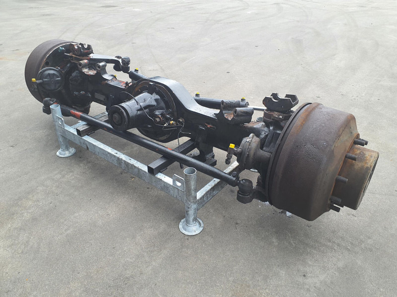 Axle and parts for Crane Liebherr LTM 1060-2 axle 1: picture 1