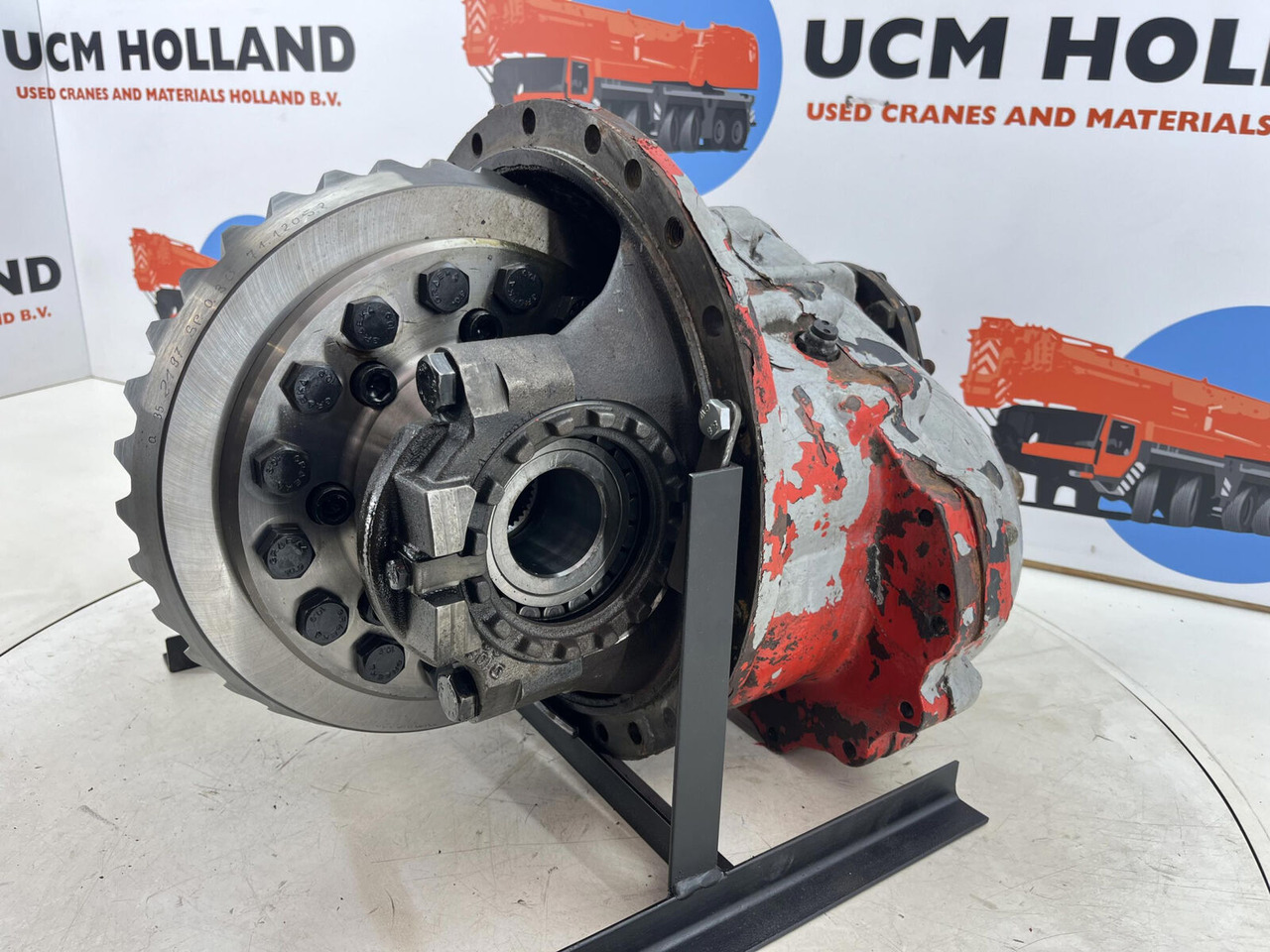 Liebherr LTM 1060 mid differential 13x35 axle 3 - Differential gear for Mobile crane: picture 2 Liebherr LTM 1060 mid differential 13x35 axle 3 - Differential gear for Mobile crane: picture 2