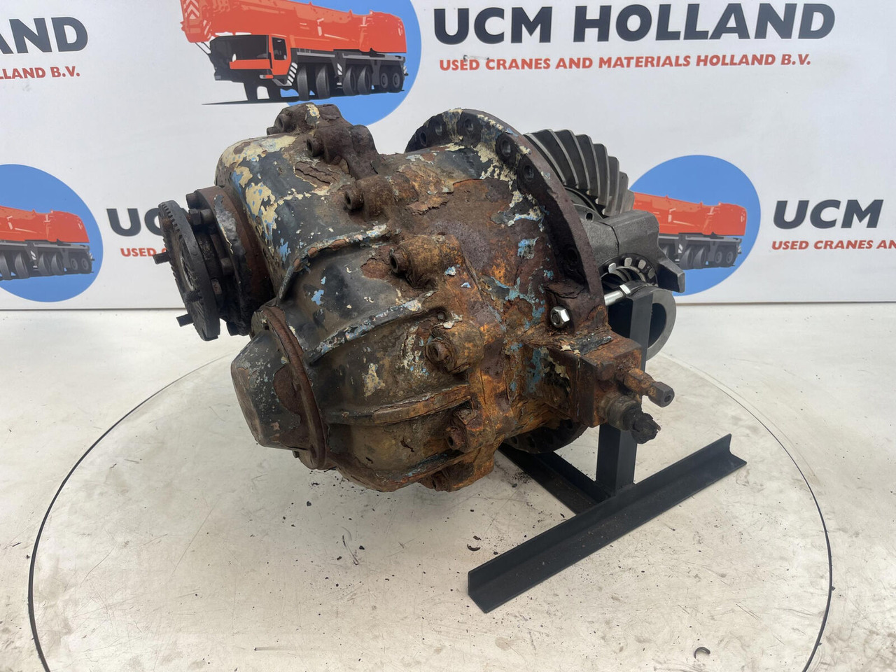 Liebherr LTM 1070 mid differential 13x35 axle 2 - Differential gear for Mobile crane: picture 2 Liebherr LTM 1070 mid differential 13x35 axle 2 - Differential gear for Mobile crane: picture 2