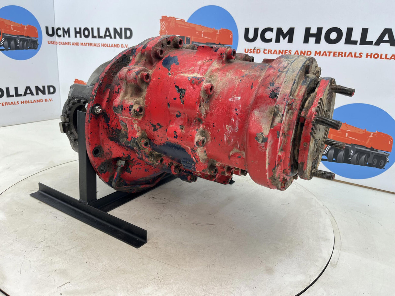 Liebherr LTM 1090 drive through diff 13x35 axle 4 - Differential gear for Mobile crane: picture 4 Liebherr LTM 1090 drive through diff 13x35 axle 4 - Differential gear for Mobile crane: picture 4