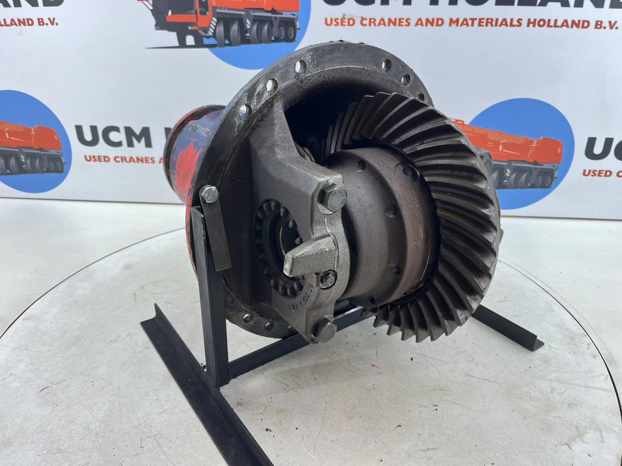 Liebherr LTM 1090 end differential 17x36 axle 1 - Differential gear for Mobile crane: picture 1 Liebherr LTM 1090 end differential 17x36 axle 1 - Differential gear for Mobile crane: picture 1