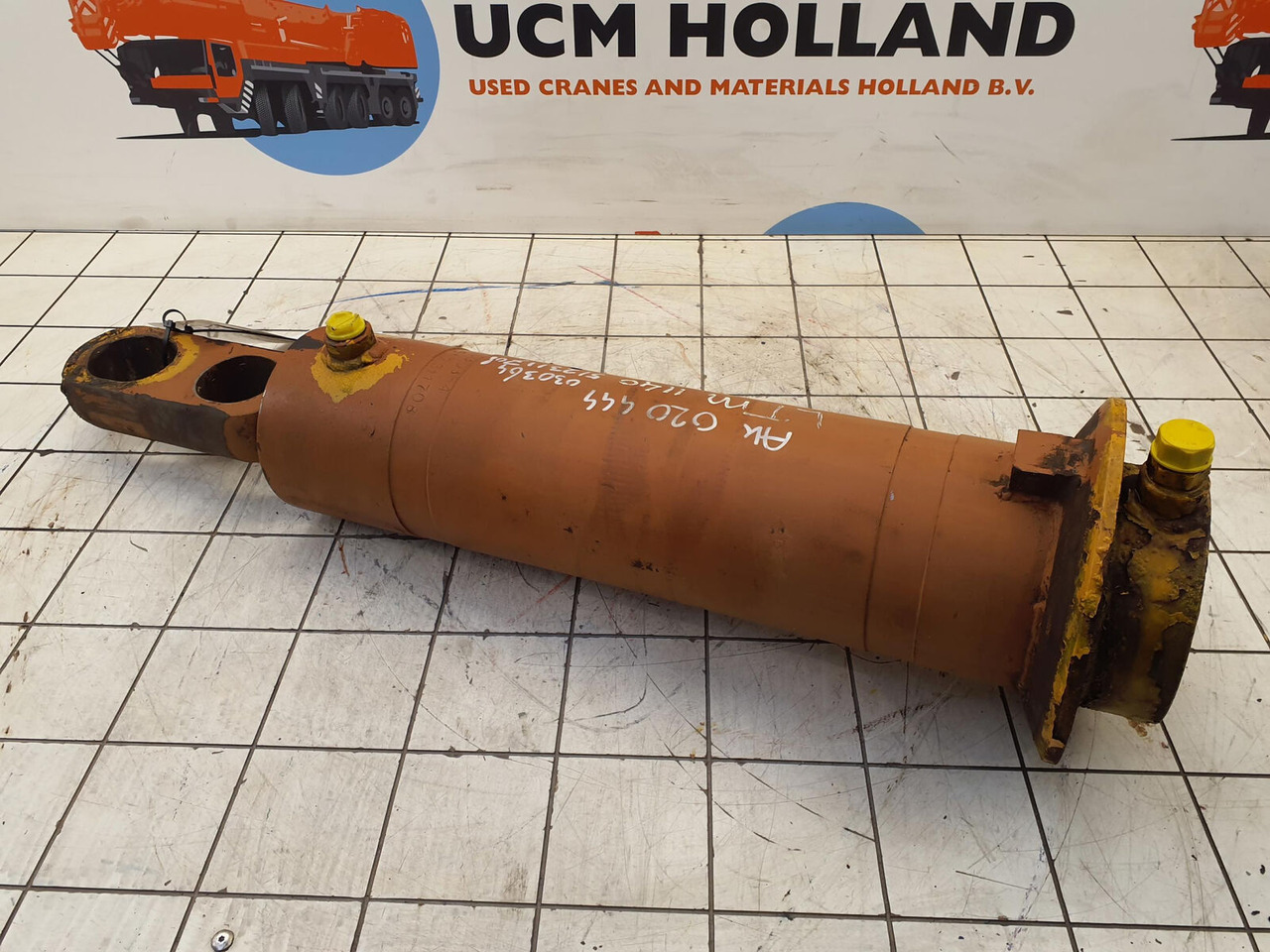 Liebherr LTM 1140 counterweight hydro cylinder - Hydraulic cylinder for Mobile crane: picture 2 Liebherr LTM 1140 counterweight hydro cylinder - Hydraulic cylinder for Mobile crane: picture 2